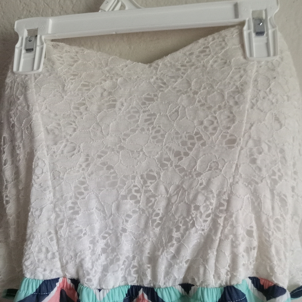 Dress - Picture 2 of 5